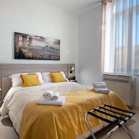 La Preziosa Apartment Duomo Nápoles Exterior foto